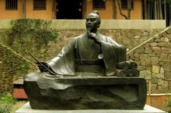 三令五申与哪位历史人物有关