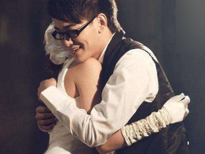 男人为什么喜欢勒住女人的脖子