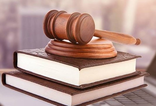 江苏一女子卧铺上醒来发现脚上有不明液体，警方对此有何说明？