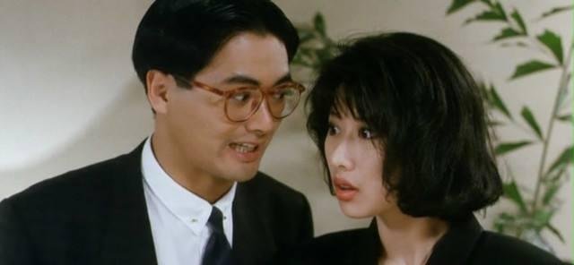 她苦苦爱了23年，站在林青霞身边是否也毫不逊色？