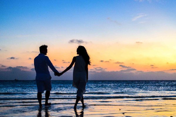 结婚以后沈倾糖葫芦好吃吗