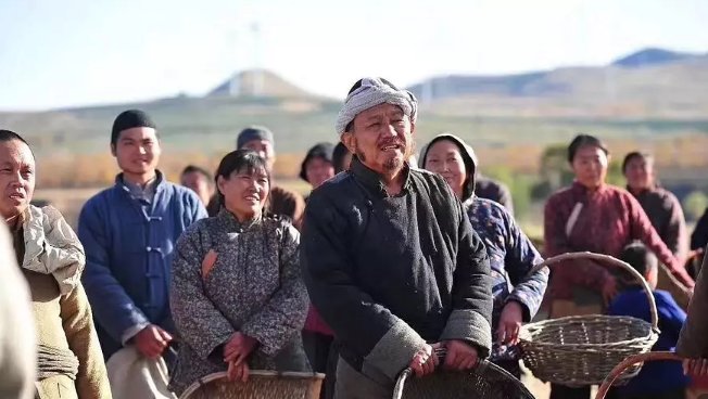 怎么评价电视剧《右玉和她的县委书记们》？