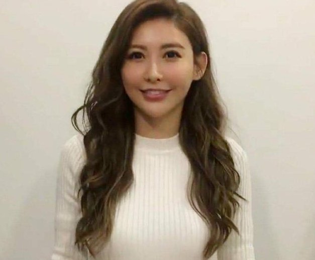 蝴蝶姐姐是谁，曾有过哪些作品