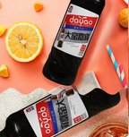 未开封大窑饮品中现塑料，厂家：概率问题，你还会信任大窑吗？