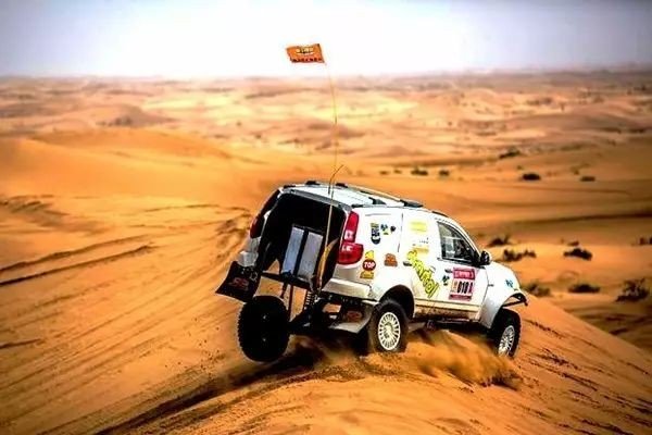 阿拉善英雄会开幕后，为何会瞬间走红？