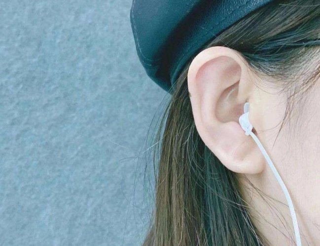 医生建议连续使用耳机听歌不超60分钟，医生为何会给出这样的建议？