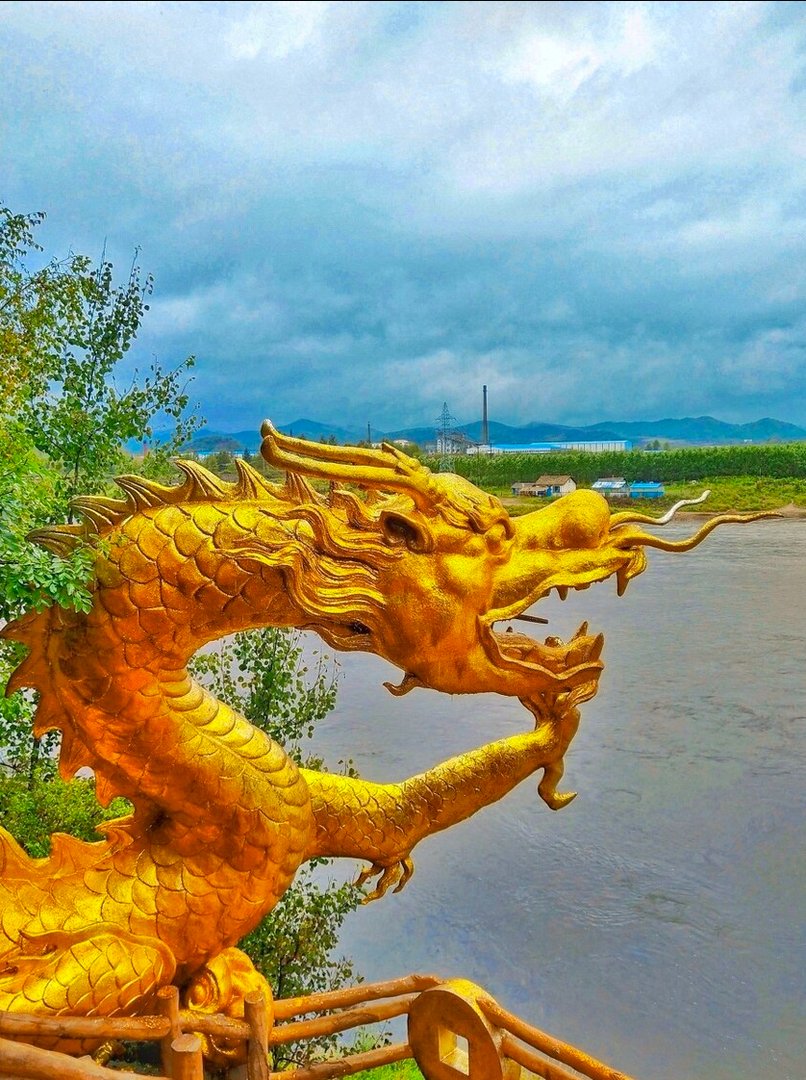 生活中很多人比较固执，他们我行我素，不撞南墙不回头，十二生肖都有谁呢？