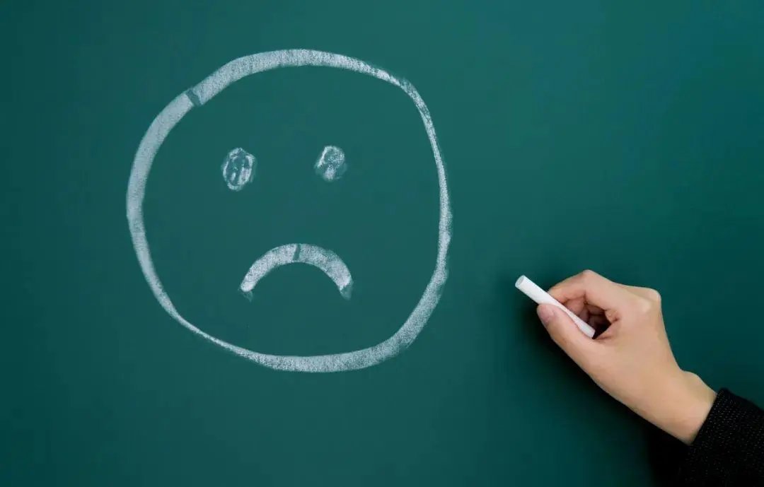 研究表明：下午3点到5点是情绪最差时间段，这是为什么呢？