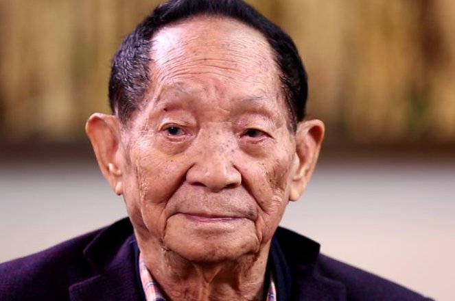 电影《袁隆平》收视创新高,拿下黄金档第一,他的影响力为何这么大?