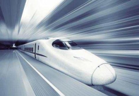 女子玩手机忘了下车，对乘务员说赶紧让司机停一下，高铁坐过站应该怎么办？