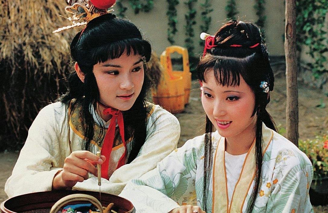 张嘉译新剧播出4集收视第2，他的演技究竟有多好？