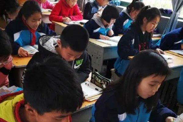 用每当......就......造句