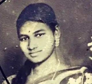 莫尔穆成印度第二位女总统，印度第二位女总统有何来历？