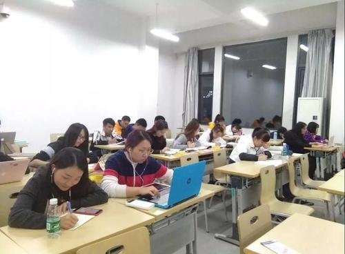 大学晚自习不准做的事情有哪些?