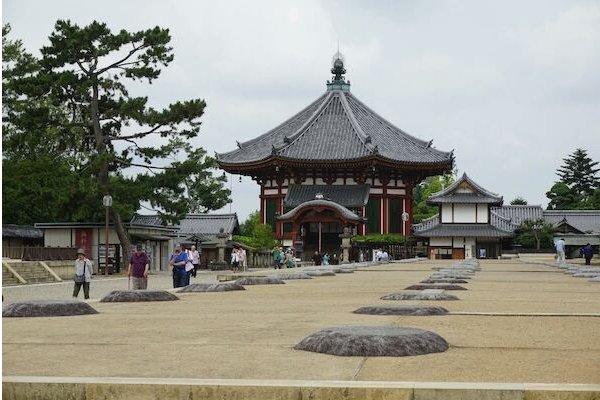 破山寺就是今江苏什么境内著名的佛寺