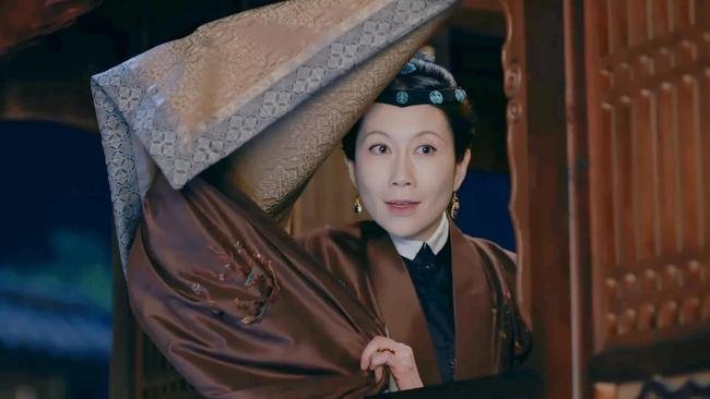 热播剧玉楼春中智商情商都不太行的太太，靠什么立下的威？