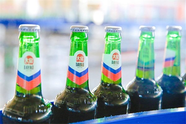 厂家回应大窑饮品现塑料，概率问题，正在沟通赔偿，哪个环节出现了问题？