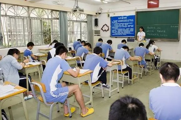 浙江2023高考分数线公布时间表