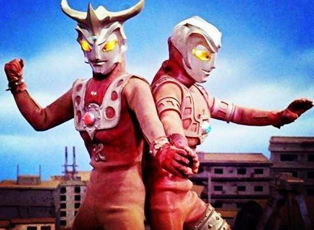 雷欧奥特曼在哪个剧场版里出现过？