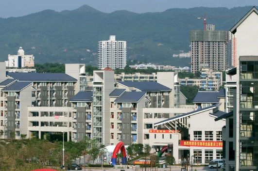 有哪些一本院校在二本招生的?