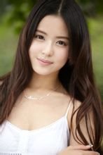 这妹子是谁?