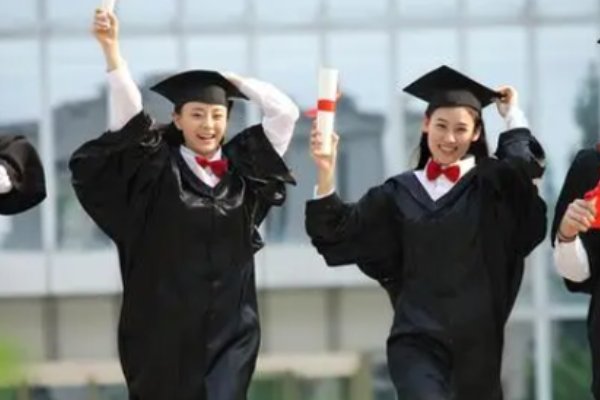 本科还是专科学历高
