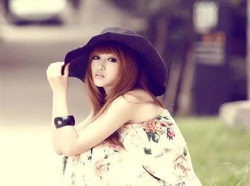 女性lori英文名寓意