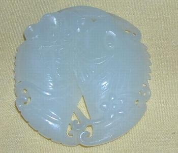 有关双鱼玉佩的五张图片