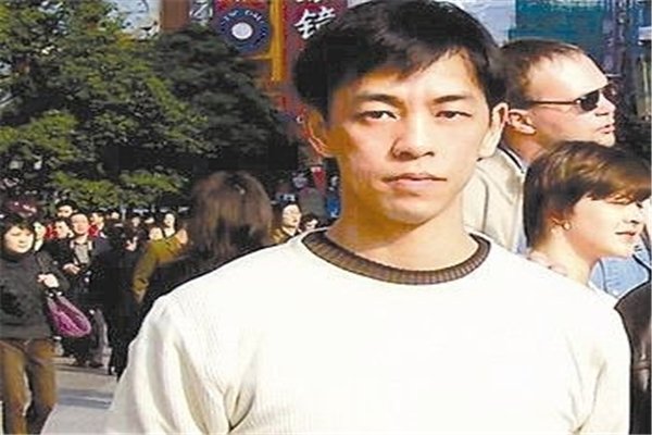 时未寒是一位非常出色的作家，他的作品有什么独到之处？