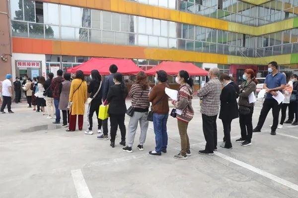 广州辟谣不再接种第一针，谣言造成怎样危害？