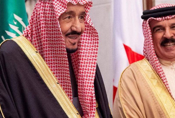 巴林首相去世，享年84岁，他在政届的成绩如何