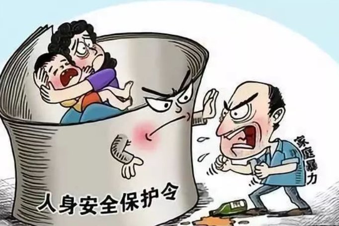 山东一女子因生女孩遭老公和婆婆家暴导致瘫痪，女子该如何维权？