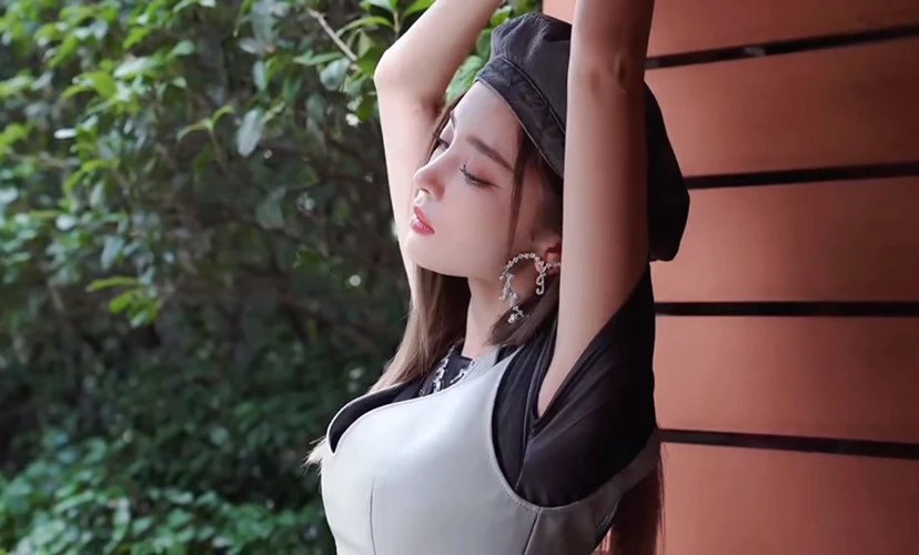 古力娜扎称自己是最佳“solo”女歌手,她为何这么评价自己?