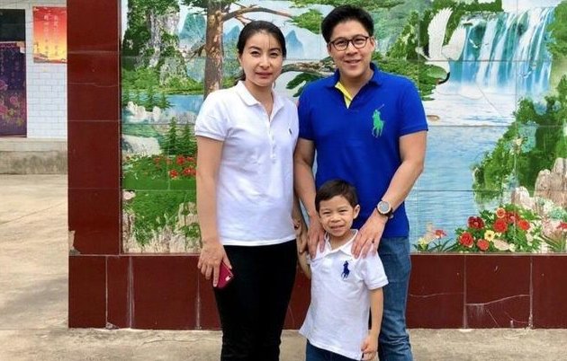 港媒曝霍启刚郭晶晶携子女搬新居，一家5口入住别墅价值多少？