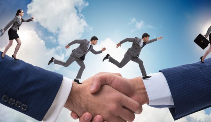 信以为真的意思是啥