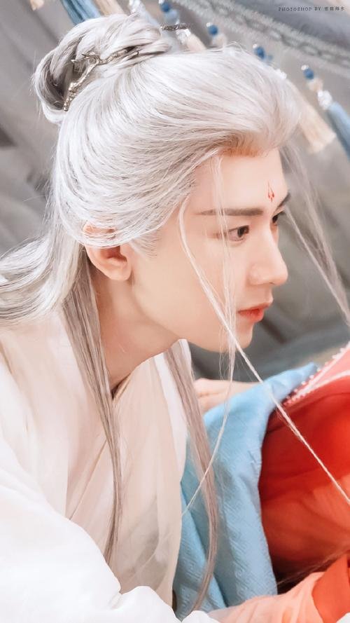 《沉香如屑》中，应渊真的没有认错人吗。他故意认错的原因是什么？