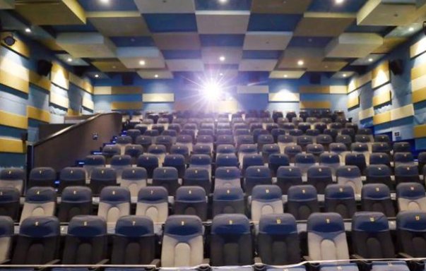 多片撤档，影院不足50%，这对影市有何影响？