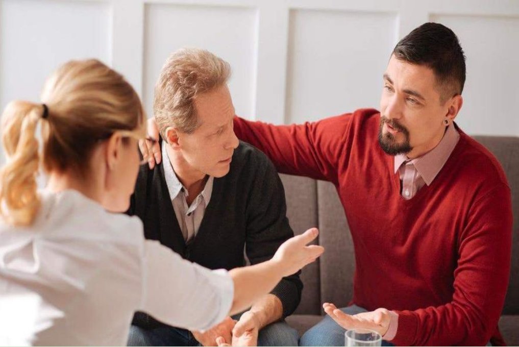 明打明敲什么意思