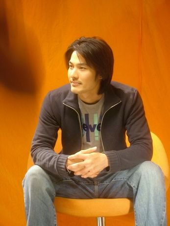 旁氏七日寻回真爱的男模是谁