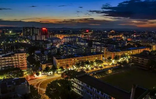 2020年兴宁中考分数线是多少？