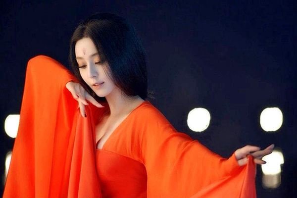 唐朝的第一美女是谁？她有着怎样的人生经历？