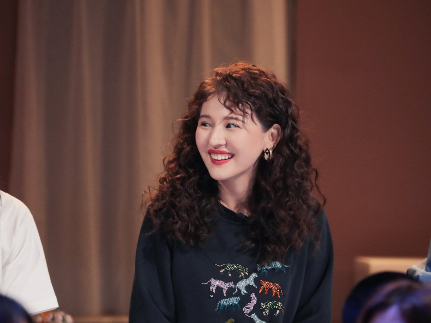 白玉兰最佳女主入围单释出，热依扎和童瑶旗鼓相当，你更看好谁？