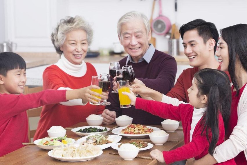 兴味盎然是什么意思