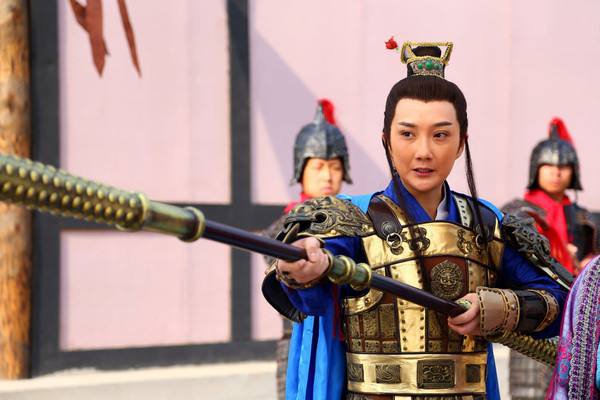 历史真实的隋唐英雄人物，对比评书《隋唐演义》有何区别？