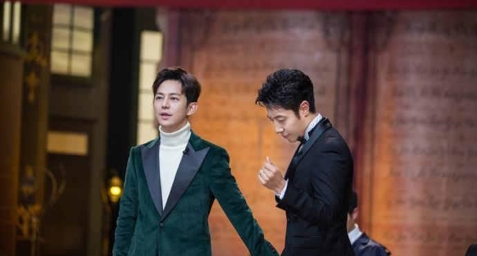 撒贝宁在节目中评价何炅是他唯一的假想敌，这个评价是狂妄还是谦卑？