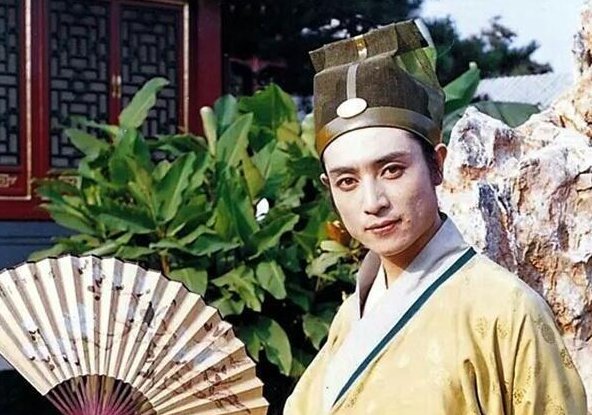 《红楼梦》里唯一一个有情、有义又有能力的好男人是谁?你怎么看?