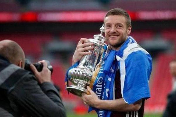 莱斯特城1-0切尔西，首夺足总杯冠军，历届足总杯冠军球队都有哪些？