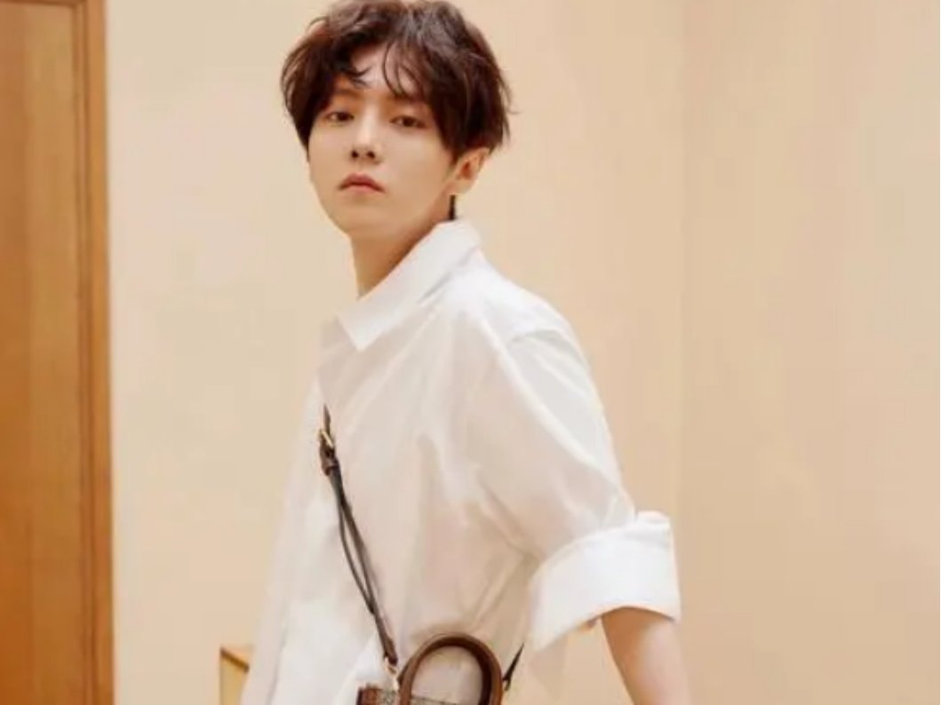 鹿晗跨年在哪个卫视2023