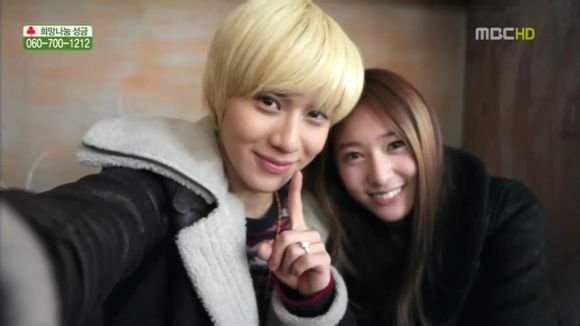 李泰民和郑秀晶为什么有情侣戒指呢？还拍了照片，是有什么综艺节目什么的吗？