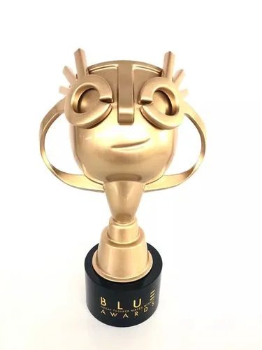 21岁恩佐获世界杯最佳年轻球员奖杯，你对他的未来有哪些期待？